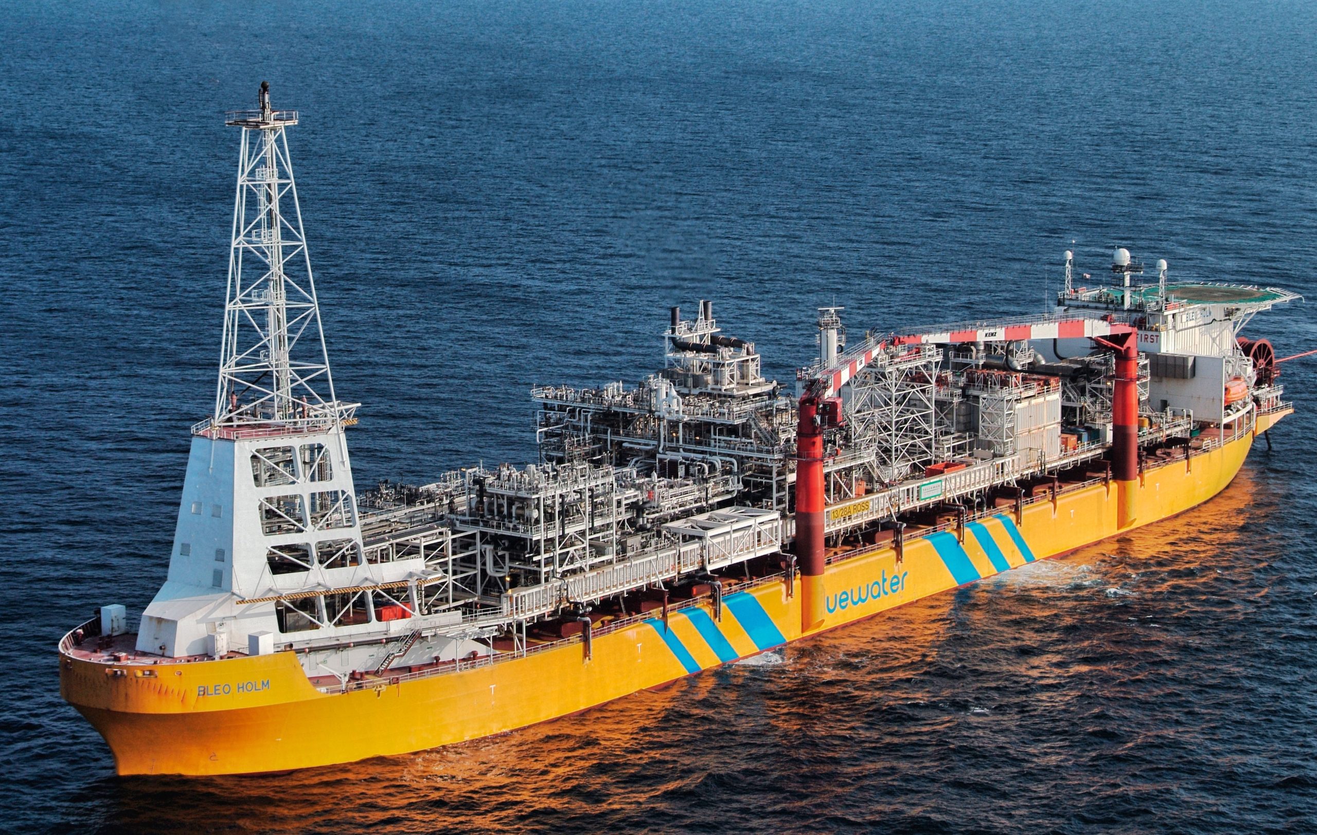 Safety in aging FPSO units