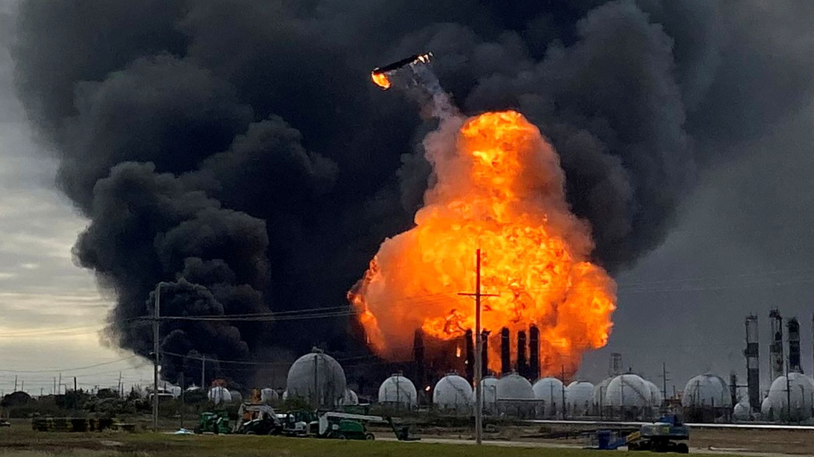 Understanding few Types of Explosion occuring in Oilfield